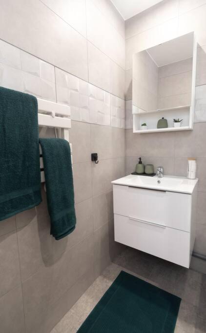 Parisian & Chic Appartement -15 Min From Paris Center Иври сюр Сен Екстериор снимка