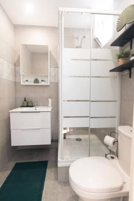 Parisian & Chic Appartement -15 Min From Paris Center Иври сюр Сен Екстериор снимка